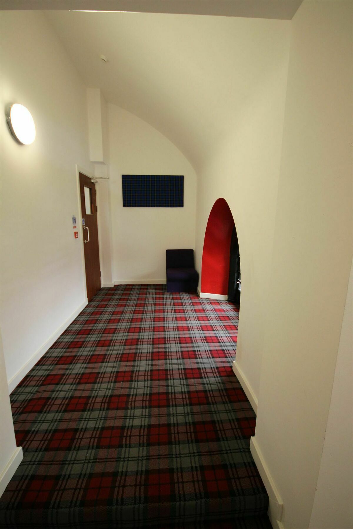 Tartan Lodge Glasgow Exterior photo